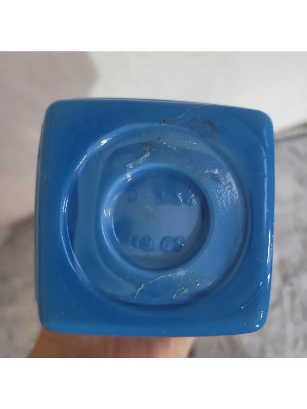 Vintage 1965 Jim Beam Beams Choice Blue Milk Glass Whiskey Decanter Relief EMPTY
